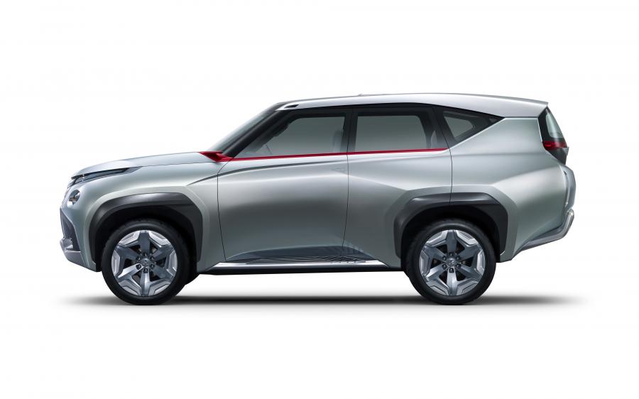  Mitsubishi Concept GC-PHEV 2015 года  (фото 21 из 31)